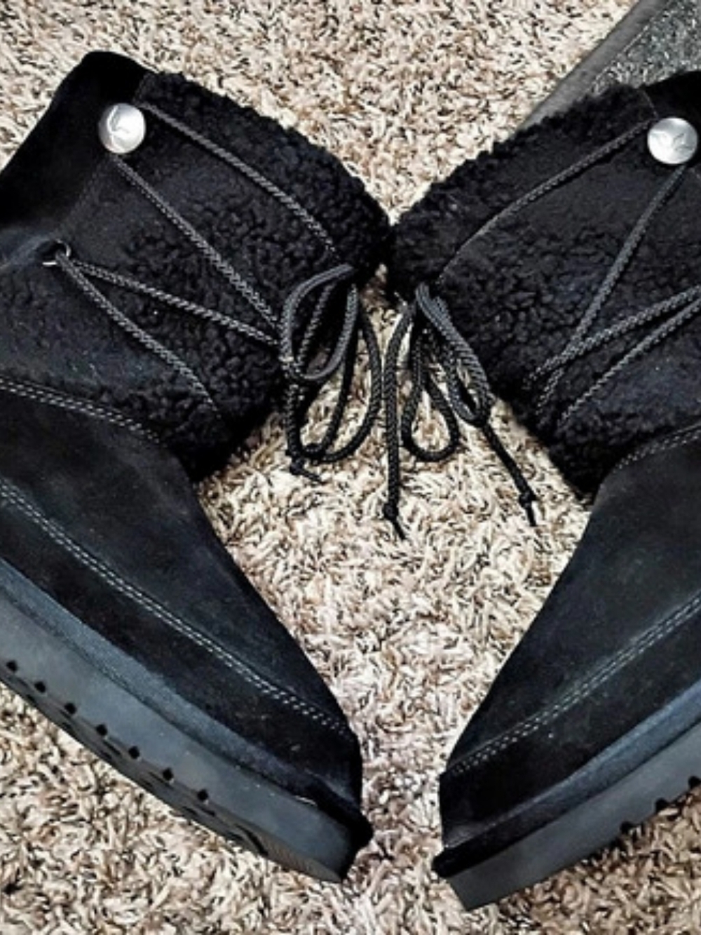 Koolaburra by UGG Nalie Short Black Winter Boots